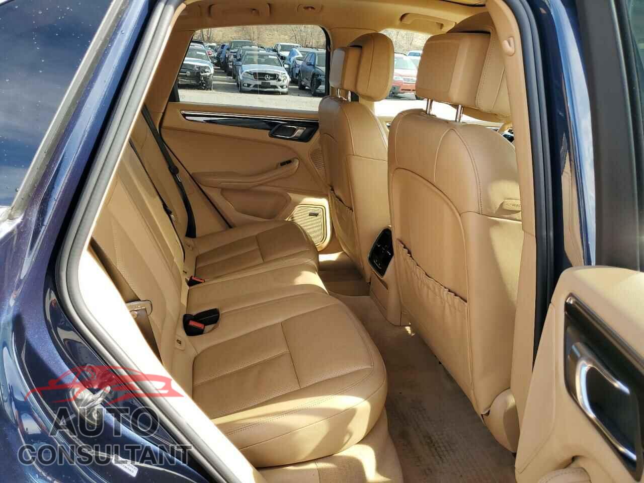 PORSCHE MACAN 2016 - WP1AB2A58GLB46058