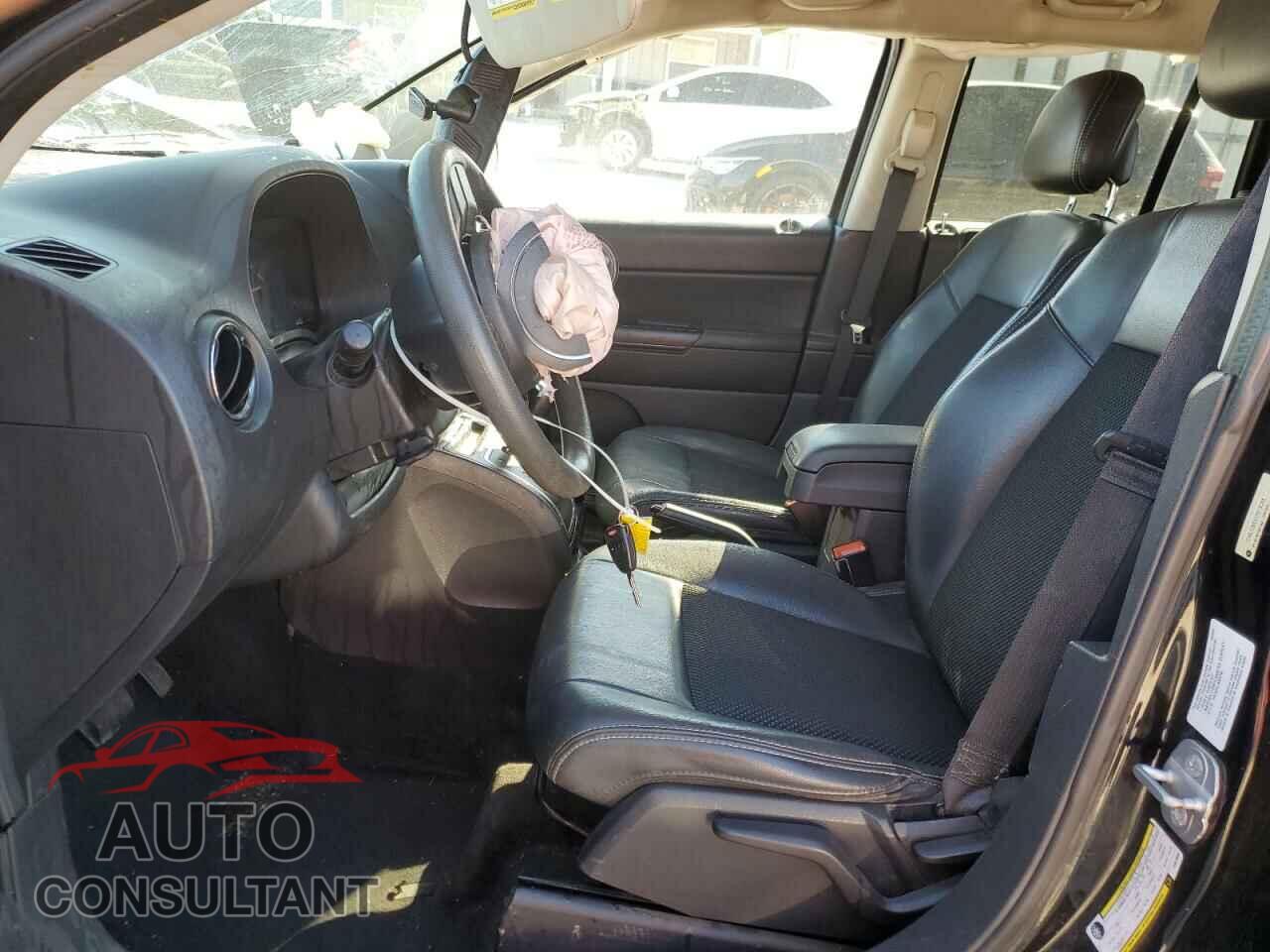 JEEP COMPASS 2014 - 1C4NJCBAXED819544