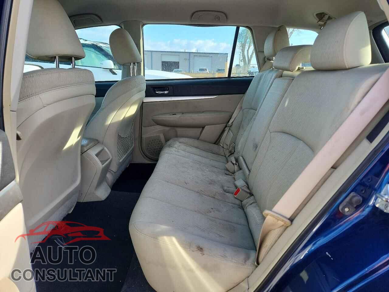 SUBARU OUTBACK 2011 - 4S4BRCAC1B3324628