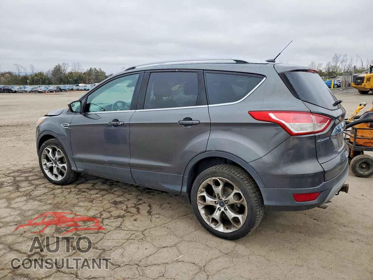 FORD ESCAPE 2015 - 1FMCU9J95FUA56547