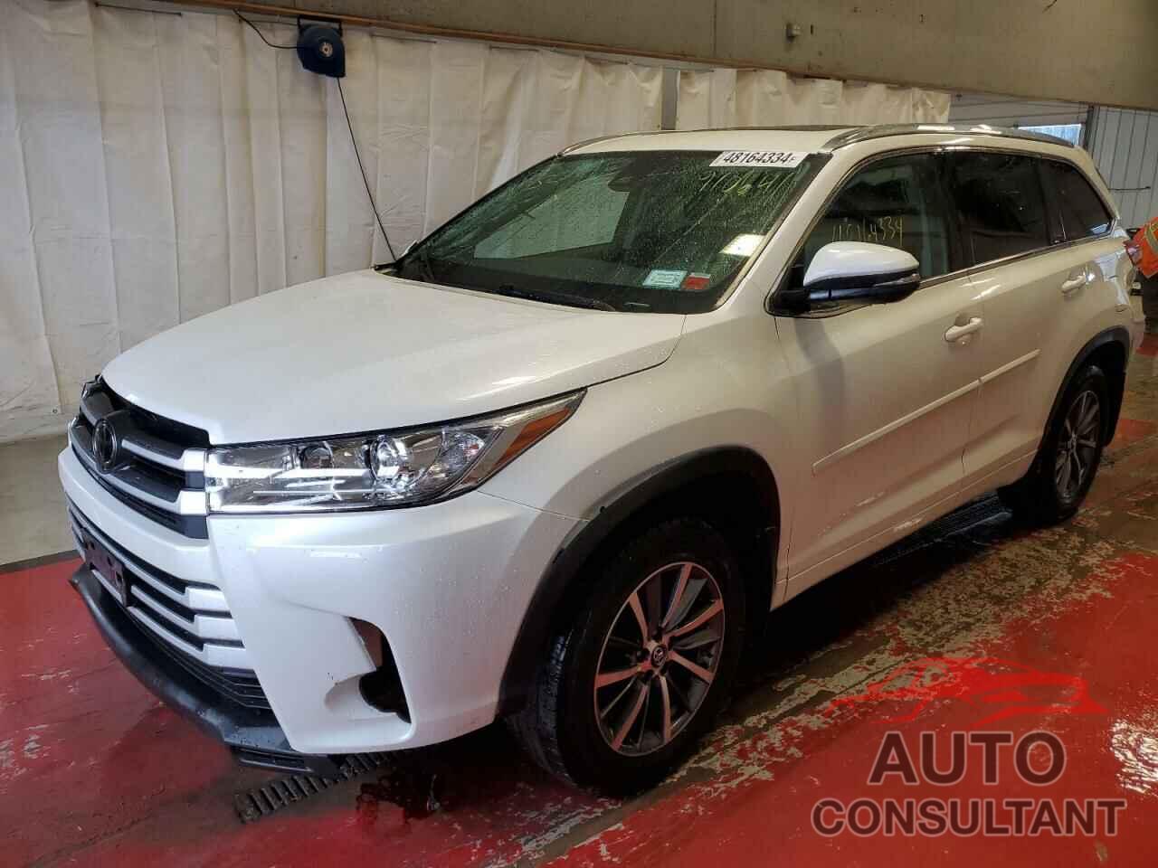 TOYOTA HIGHLANDER 2018 - 5TDJZRFH3JS910641