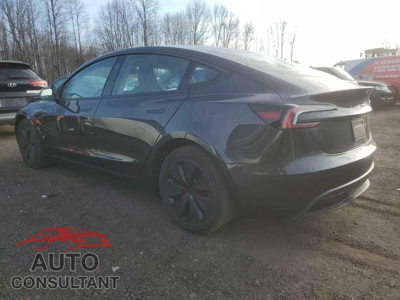TESLA MODEL 3 2024 - 5YJ3E1EA7RF730282