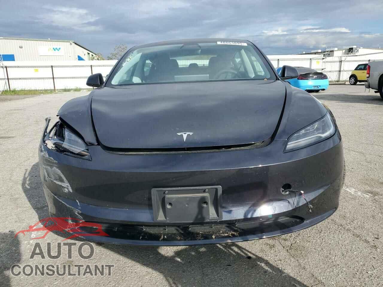 TESLA MODEL 3 2024 - 5YJ3E1EA2RF824179