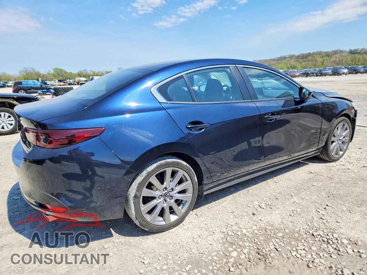 MAZDA 3 2021 - JM1BPACL6M1320066