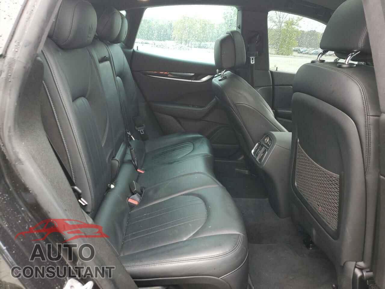 MASERATI ALL MODELS 2018 - ZN661XUA2JX294303
