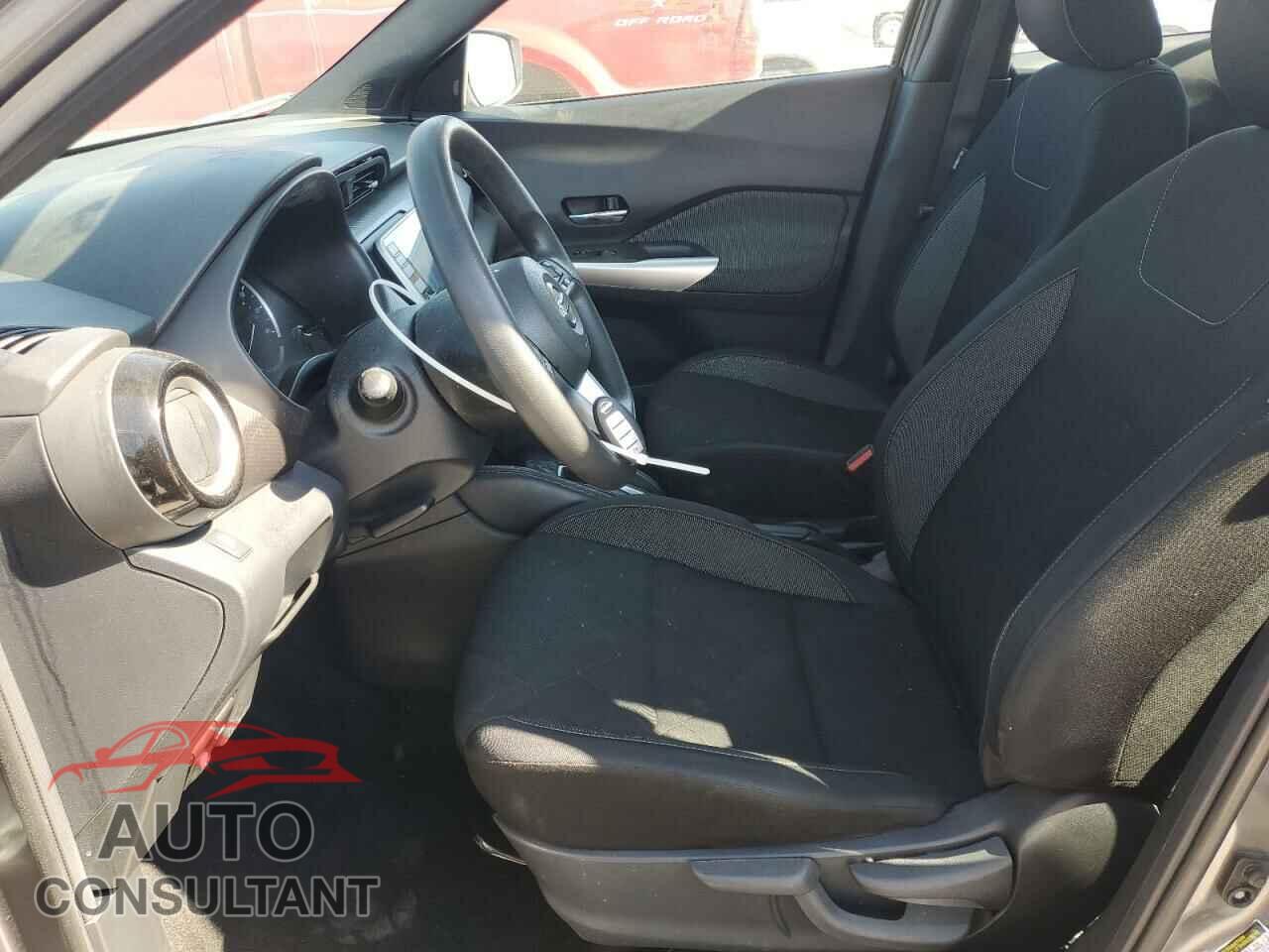 NISSAN KICKS 2019 - 3N1CP5CU3KL496201