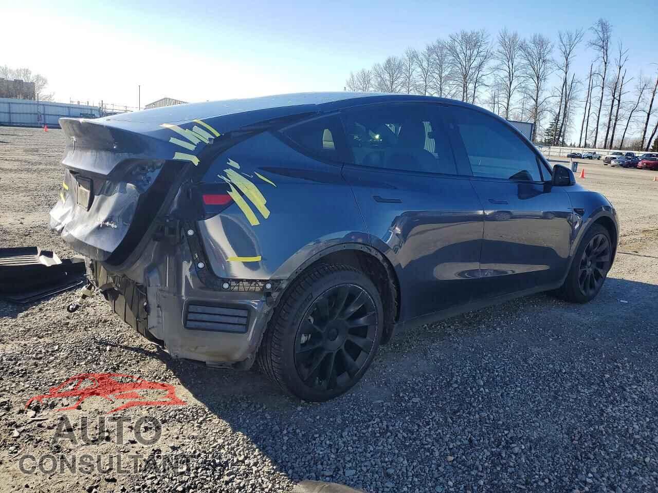 TESLA MODEL Y 2023 - 7SAYGAEE9PF906719