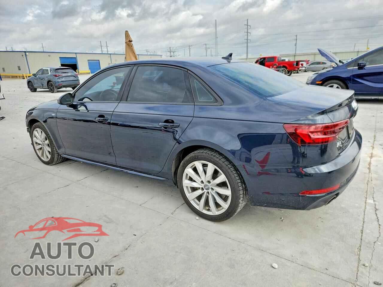 AUDI A4 2018 - WAUDNAF42JA055108