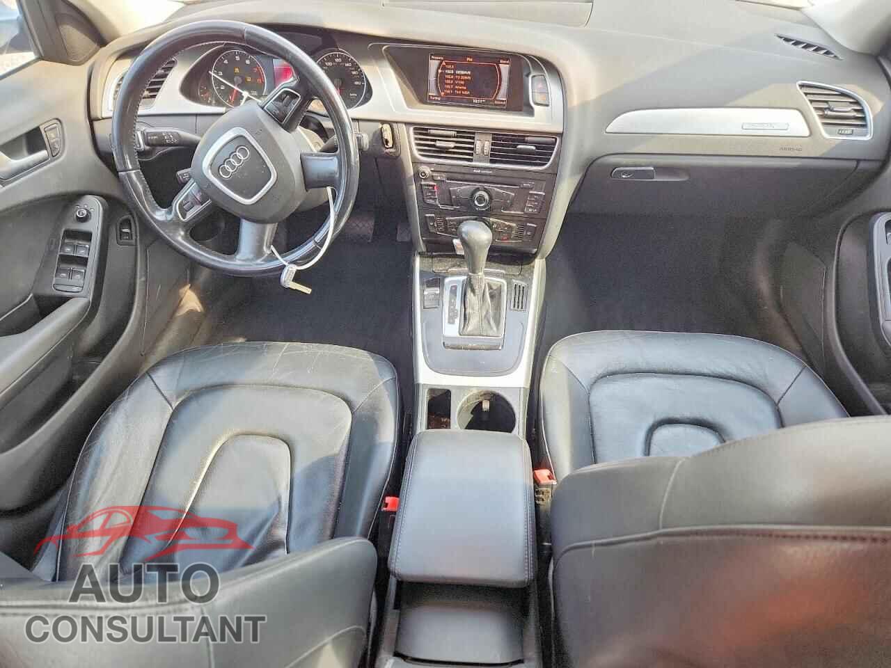 AUDI A4 2012 - WAUBFAFL5CN005875