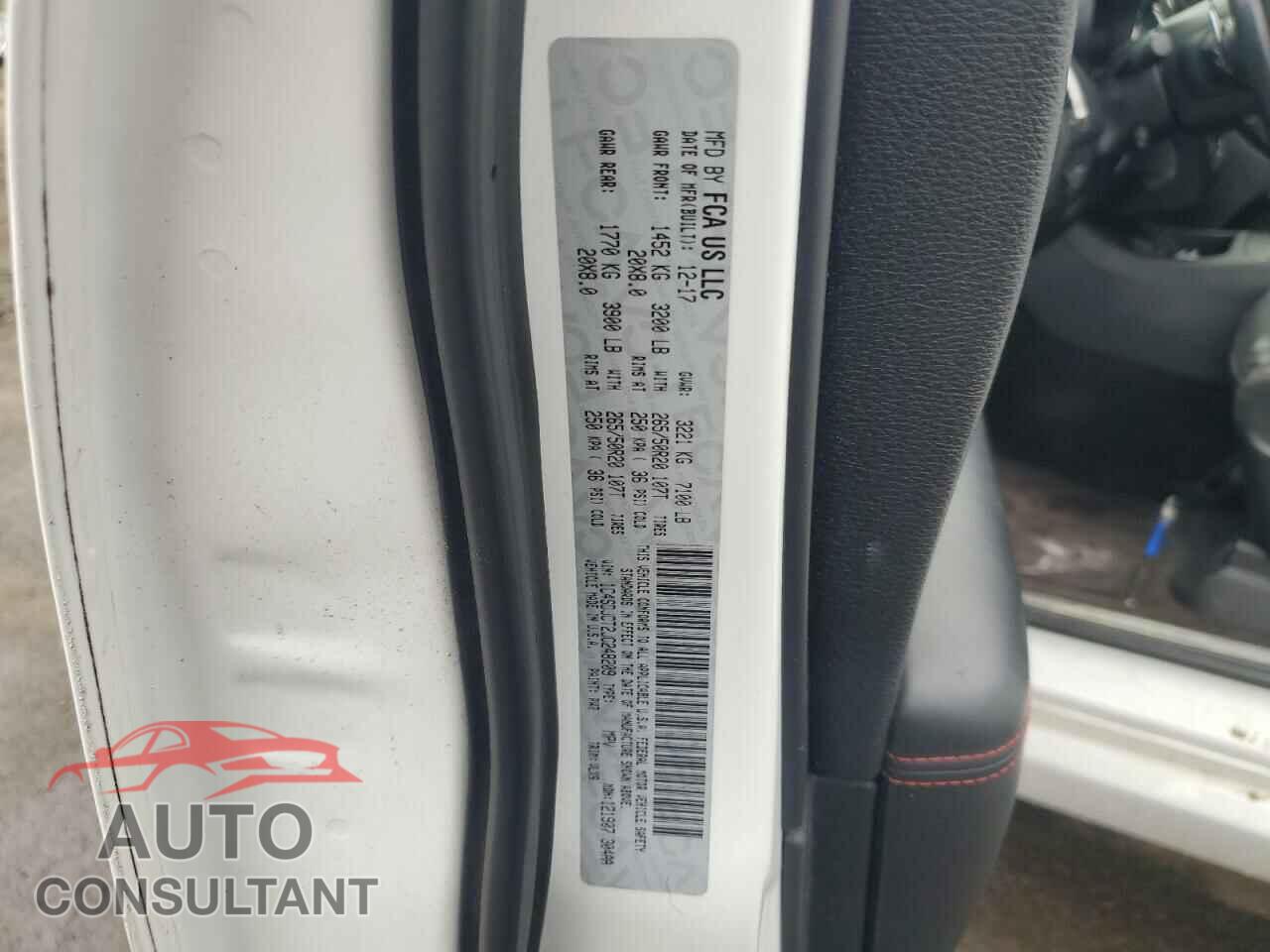 DODGE DURANGO 2018 - 1C4SDJCT2JC248209