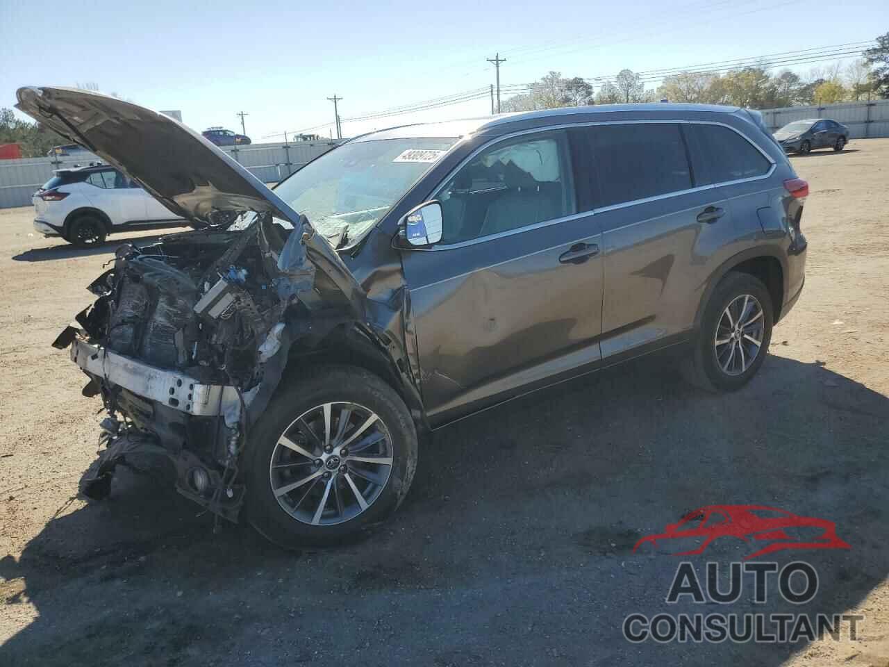 TOYOTA HIGHLANDER 2018 - 5TDKZRFH2JS274119