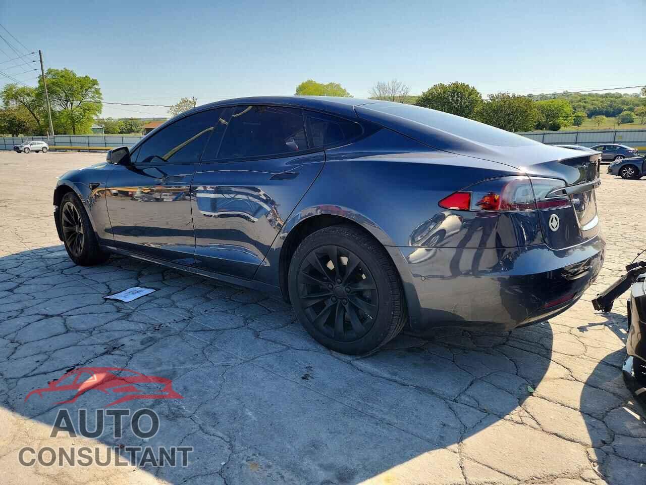 TESLA MODEL S 2017 - 5YJSA1E21HF221402