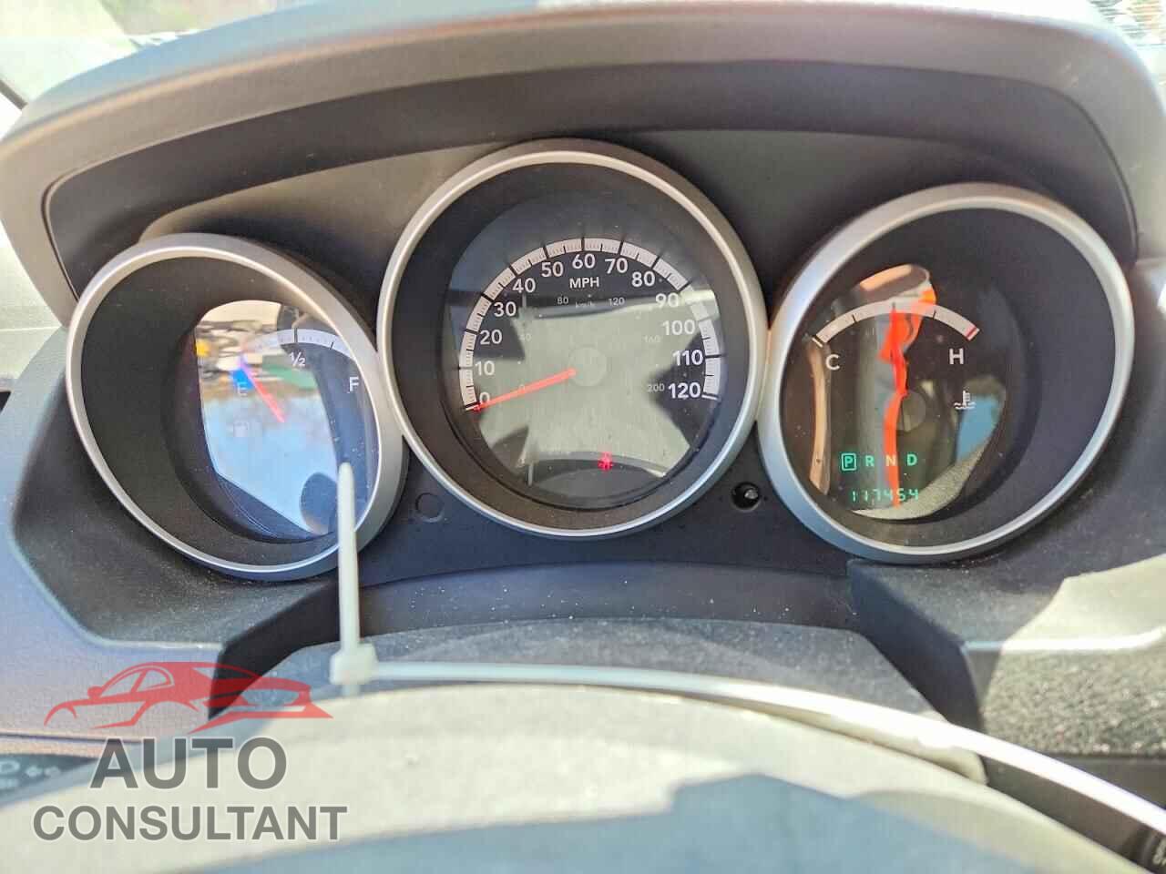 DODGE CARAVAN 2010 - 2D4RN4DE9AR499526