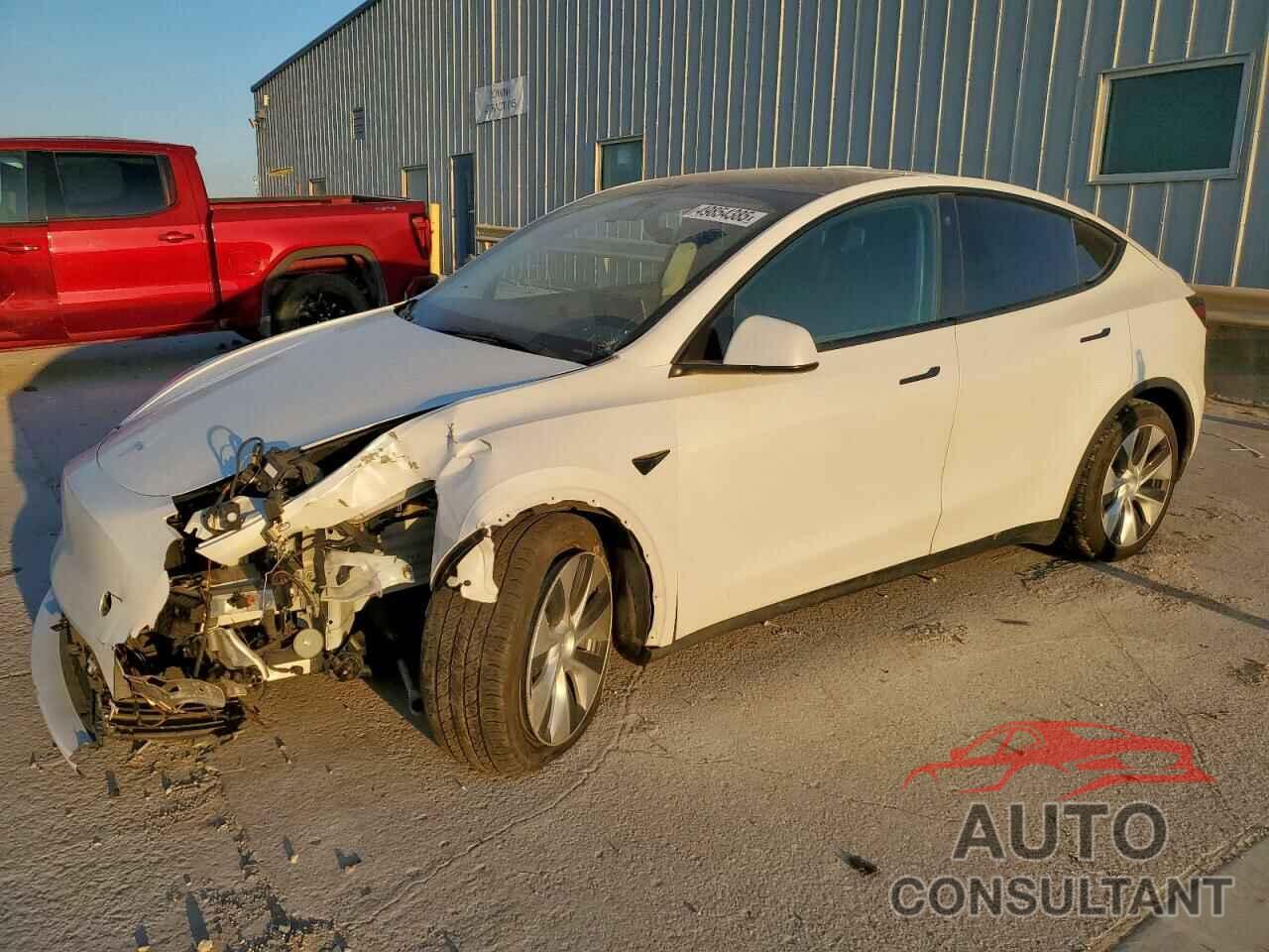 TESLA MODEL Y 2021 - 5YJYGDEE6MF192414