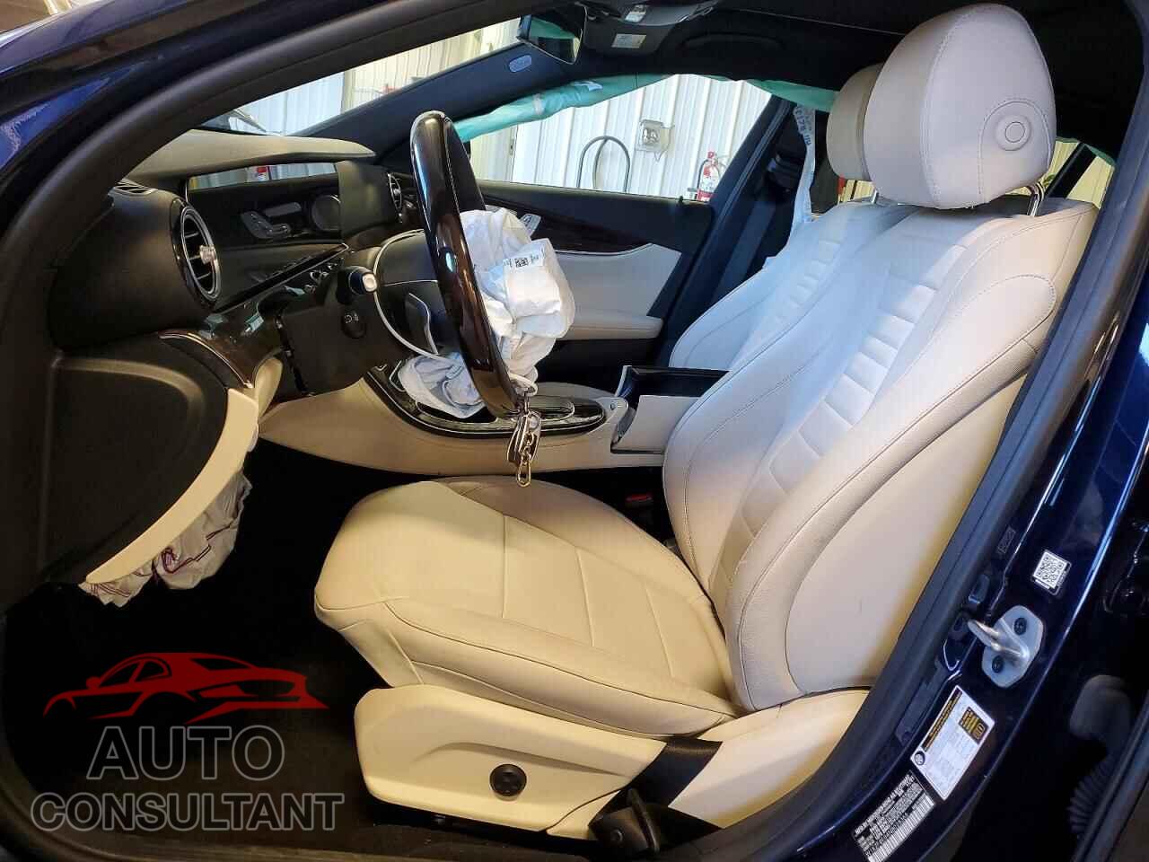 MERCEDES-BENZ E-CLASS 2022 - W1KZF8EB4NB028366