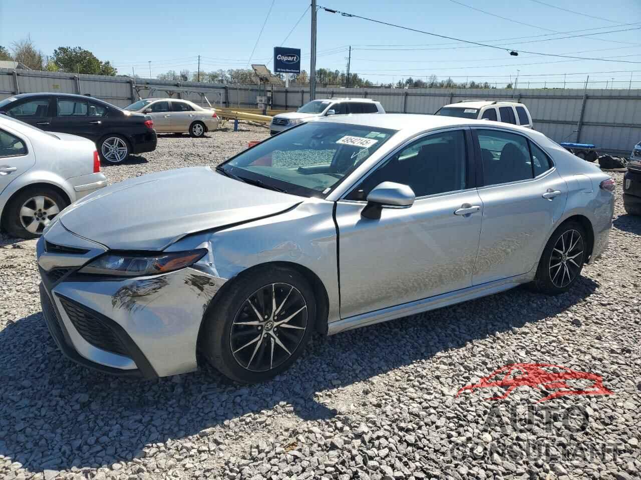 TOYOTA CAMRY 2022 - 4T1G11AK7NU039925