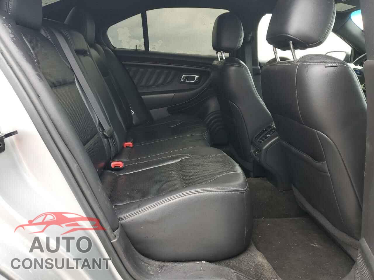 FORD TAURUS 2016 - 1FAHP2F82GG102995
