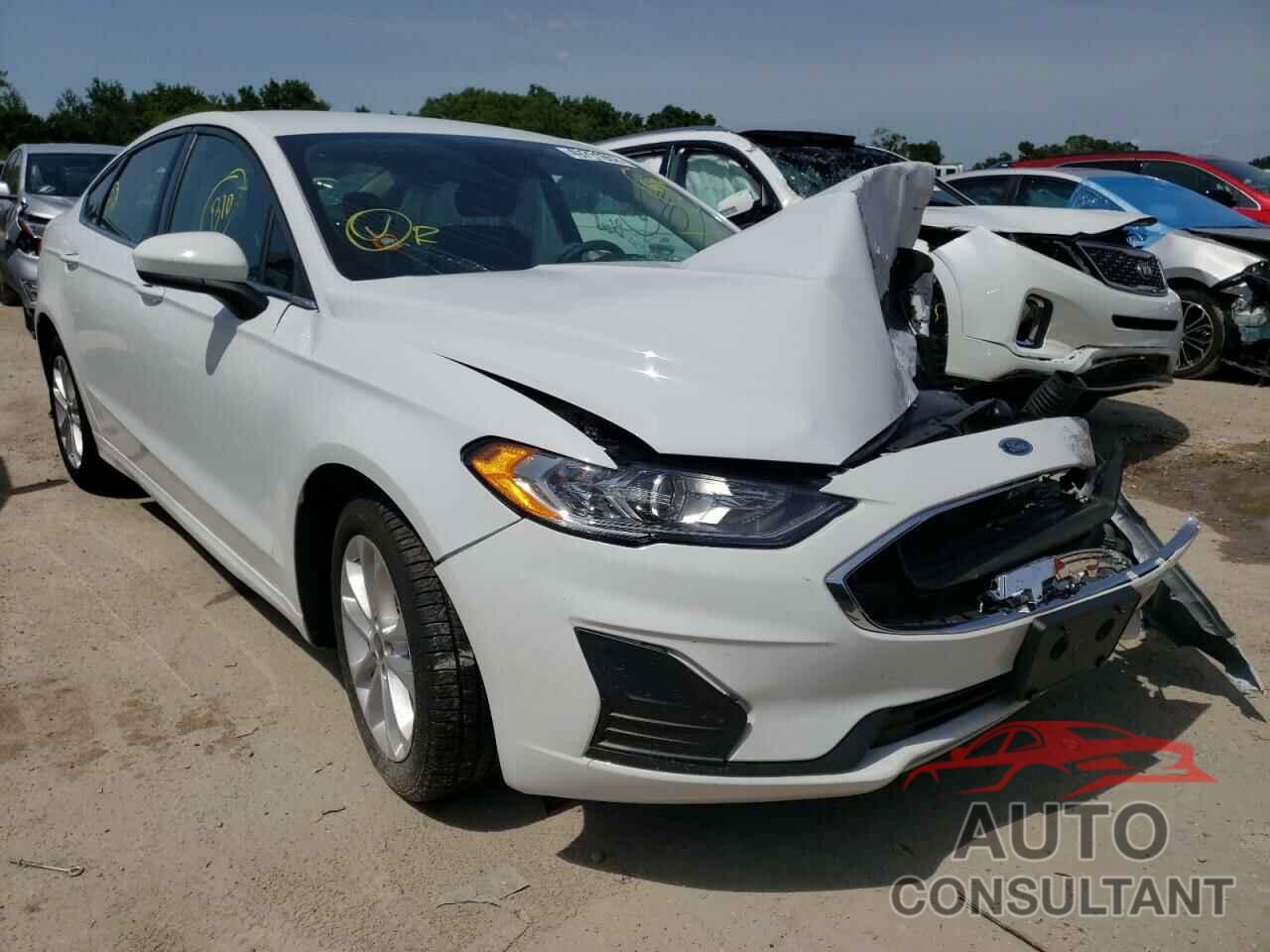 FORD FUSION 2020 - 3FA6P0LU0LR142430