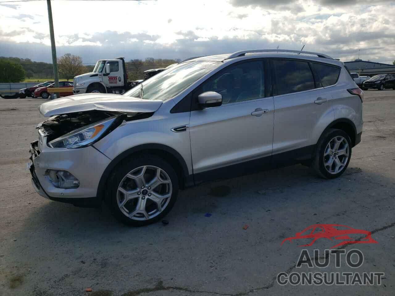 FORD ESCAPE 2018 - 1FMCU0J9XJUB04791