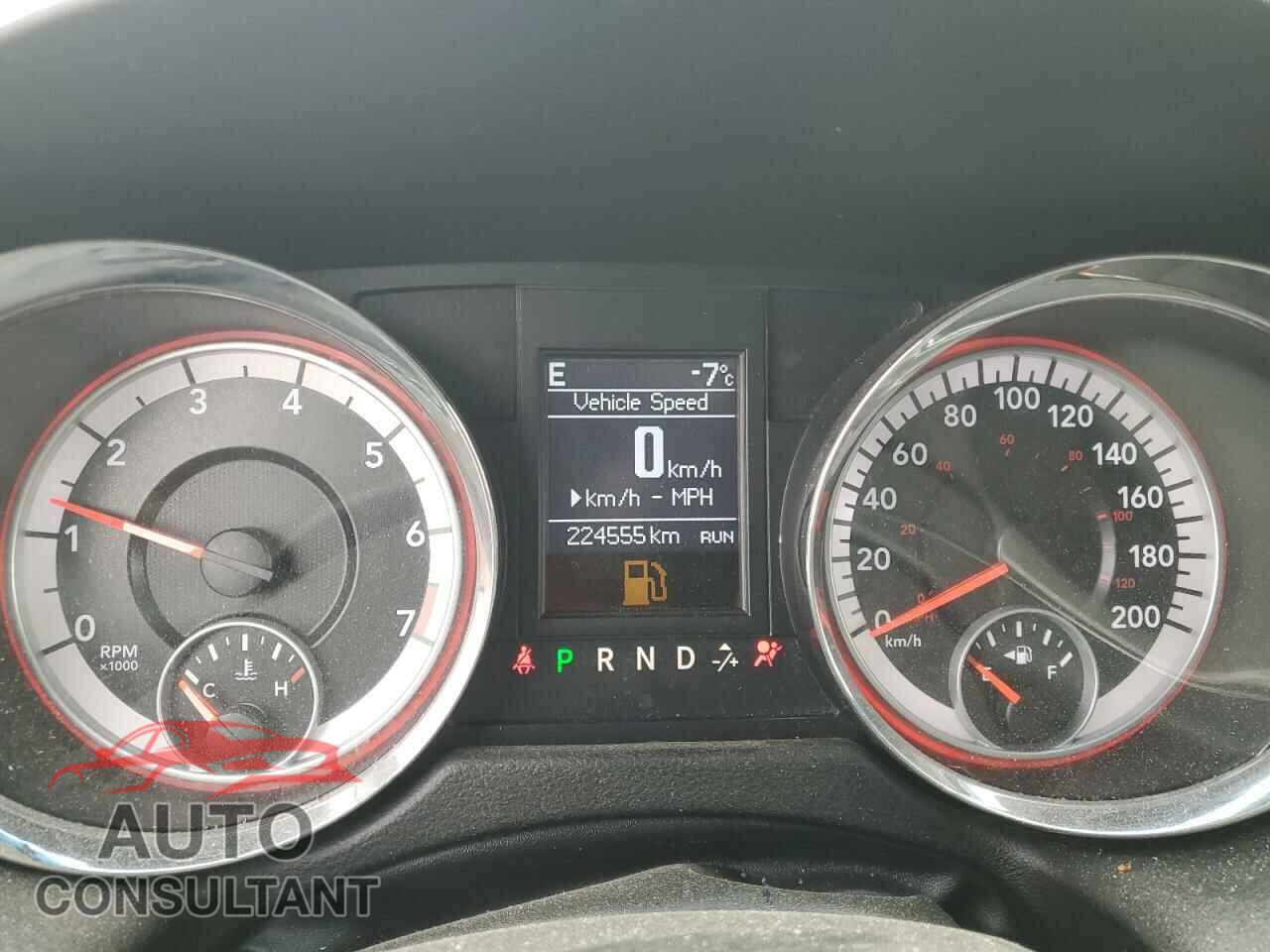 DODGE CARAVAN 2013 - 2C4RDGDG7DR635319