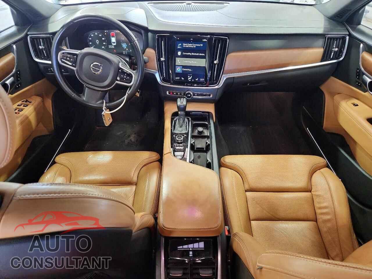 VOLVO S90 2017 - YV1A22ML2H1016814