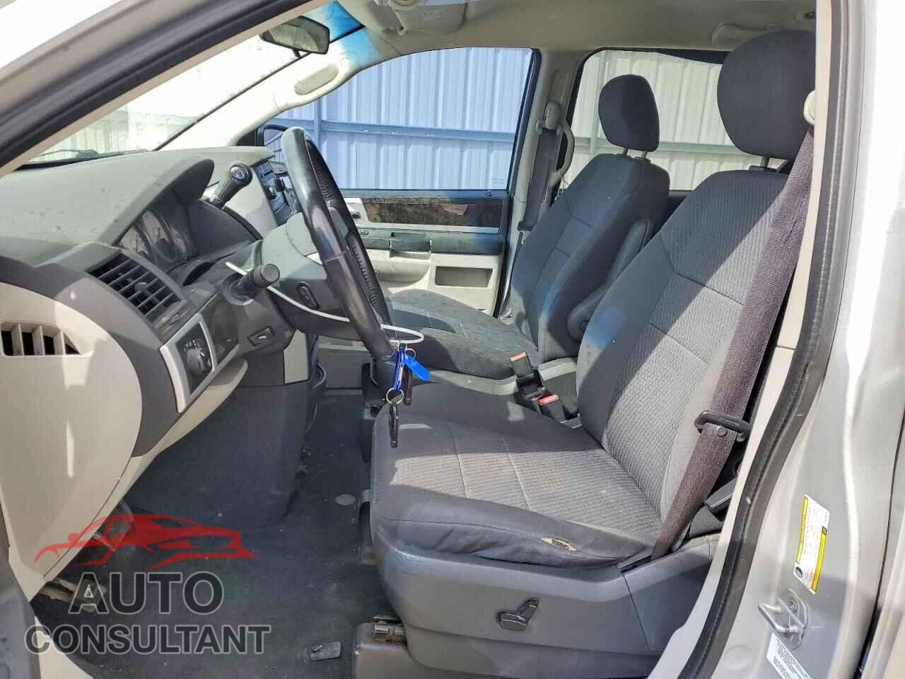 DODGE CARAVAN 2010 - 2D4RN5D1XAR268704