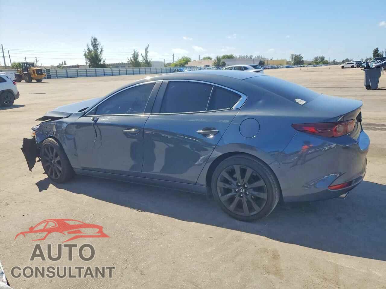 MAZDA 3 2023 - 3MZBPACM7PM377650