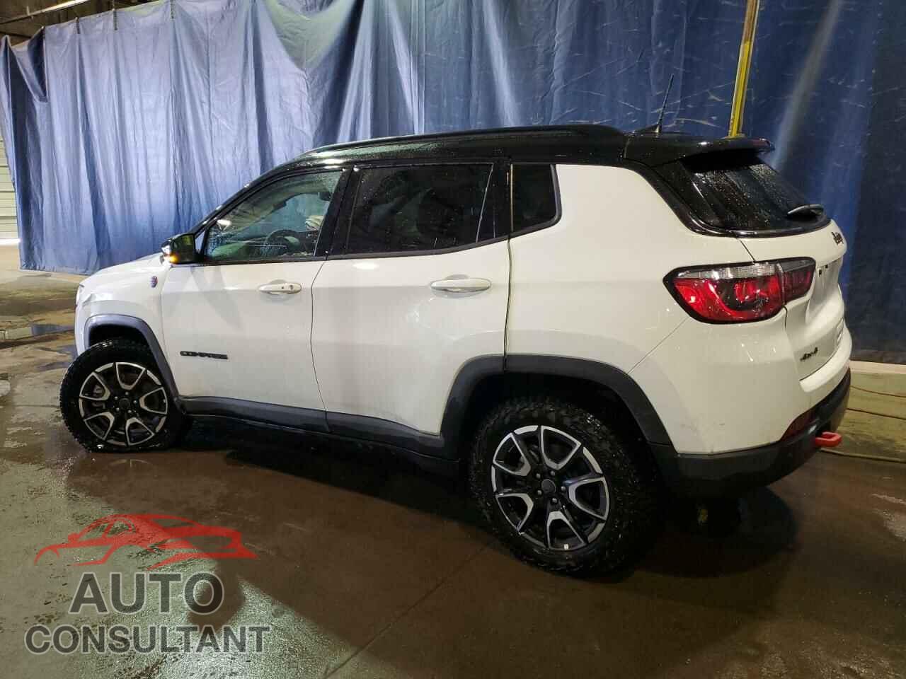 JEEP COMPASS 2025 - 3C4NJDDN2ST522375