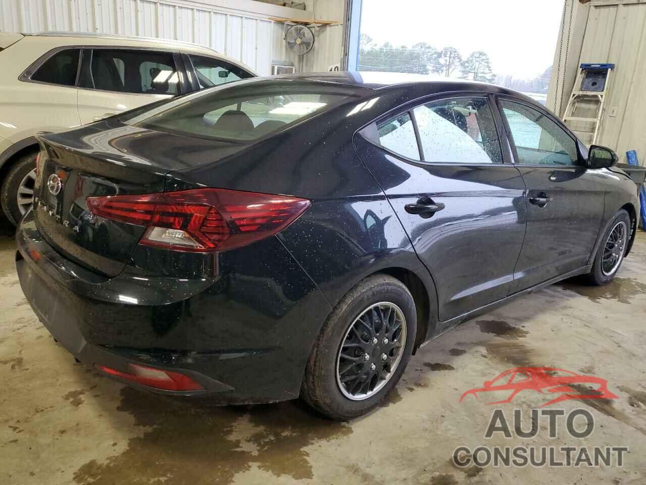 HYUNDAI ELANTRA 2019 - 5NPD74LF0KH462178