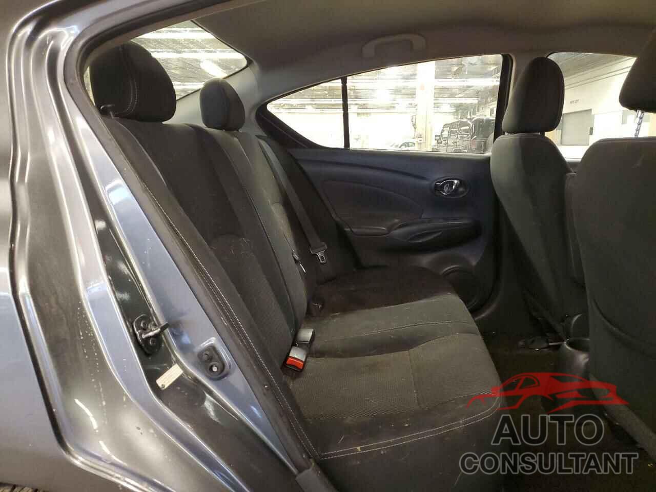 NISSAN VERSA 2017 - 3N1CN7AP6HL837176