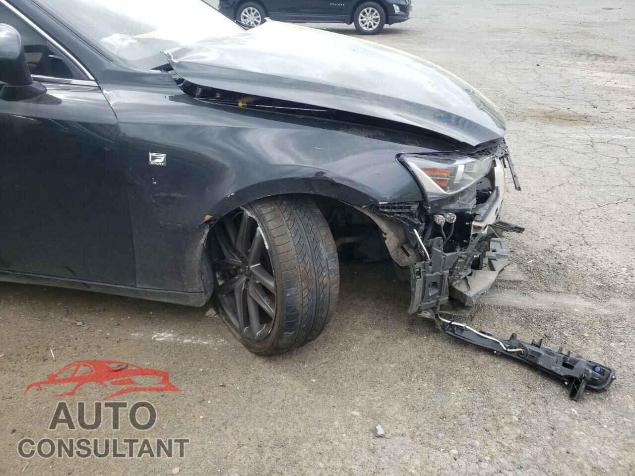 LEXUS IS 2018 - JTHBZ1D28J5032455