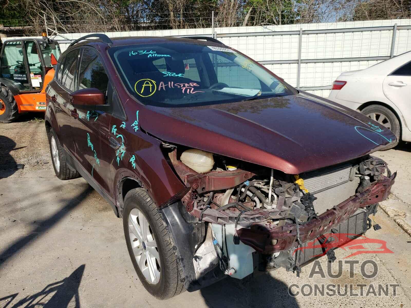 FORD ESCAPE 2018 - 1FMCU0GD2JUB47873