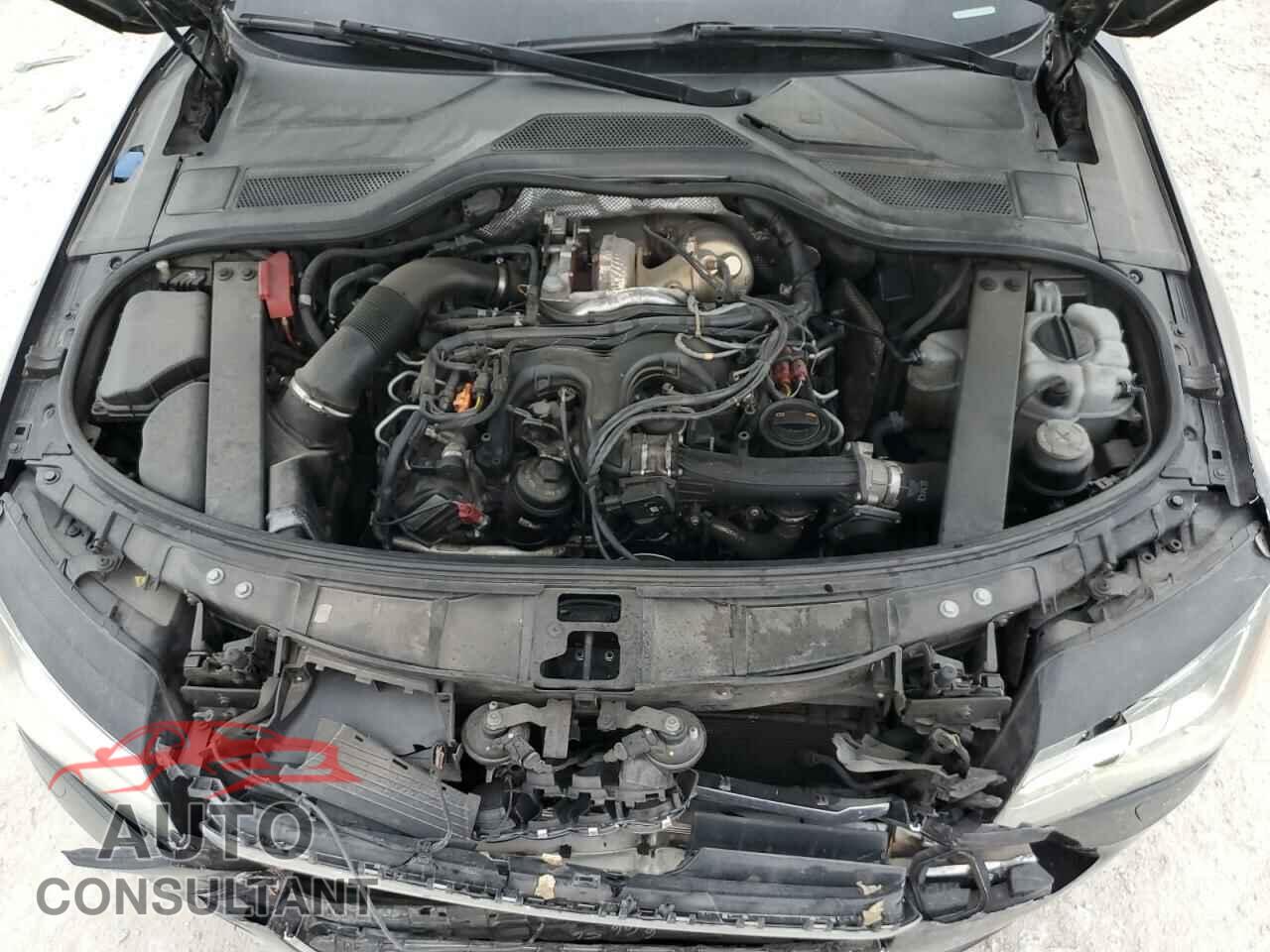 AUDI A8 2014 - WAURMAFD8EN000802