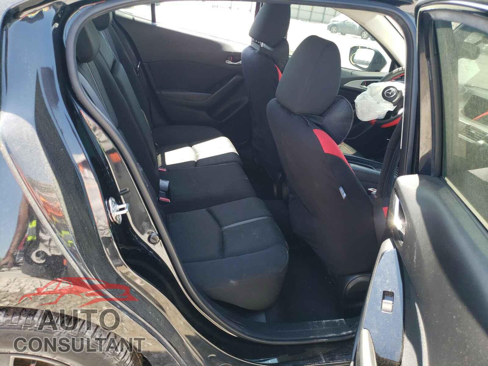 MAZDA 3 2017 - 3MZBN1U74HM153638