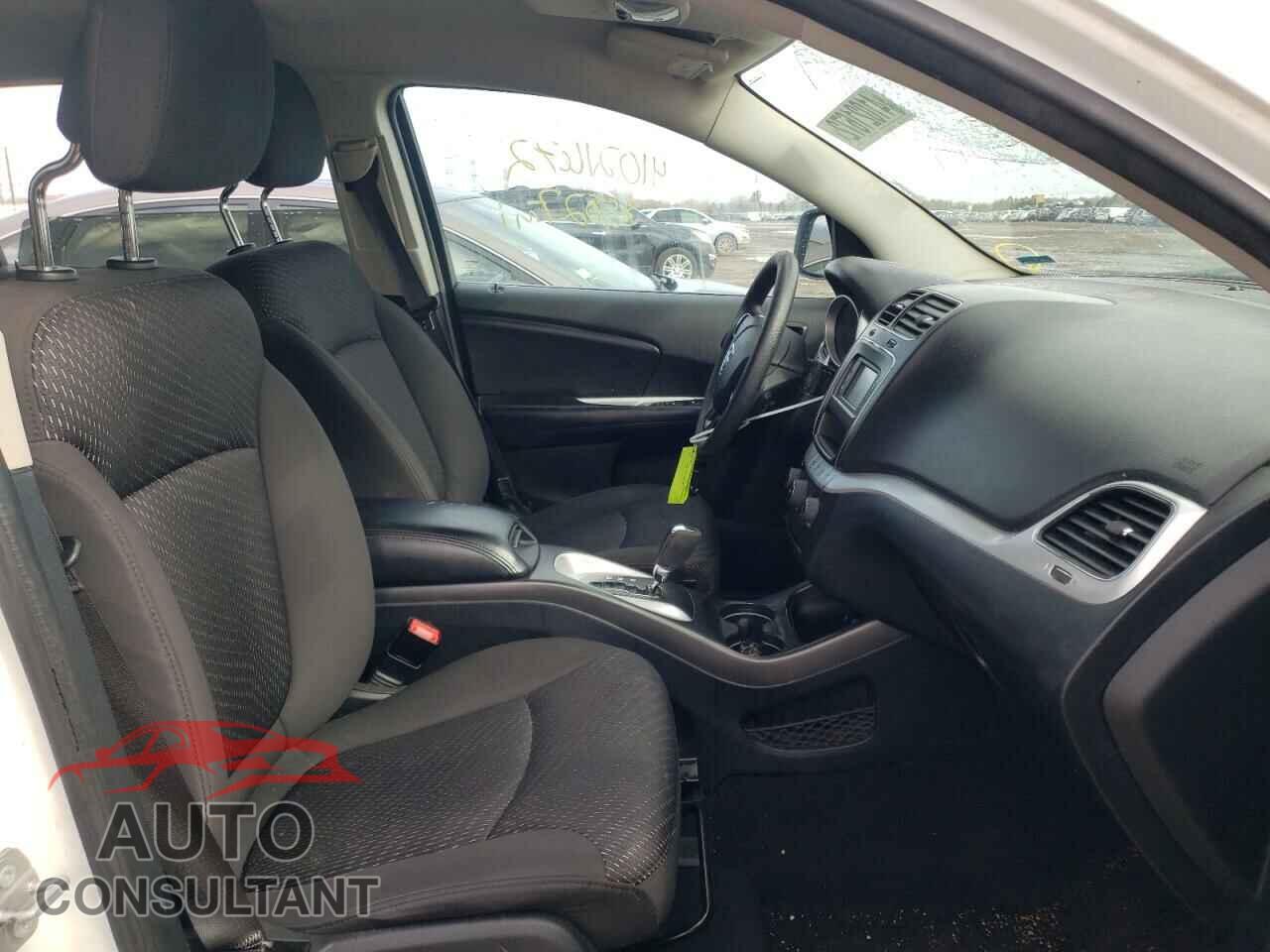DODGE JOURNEY 2017 - 3C4PDCAB4HT563619