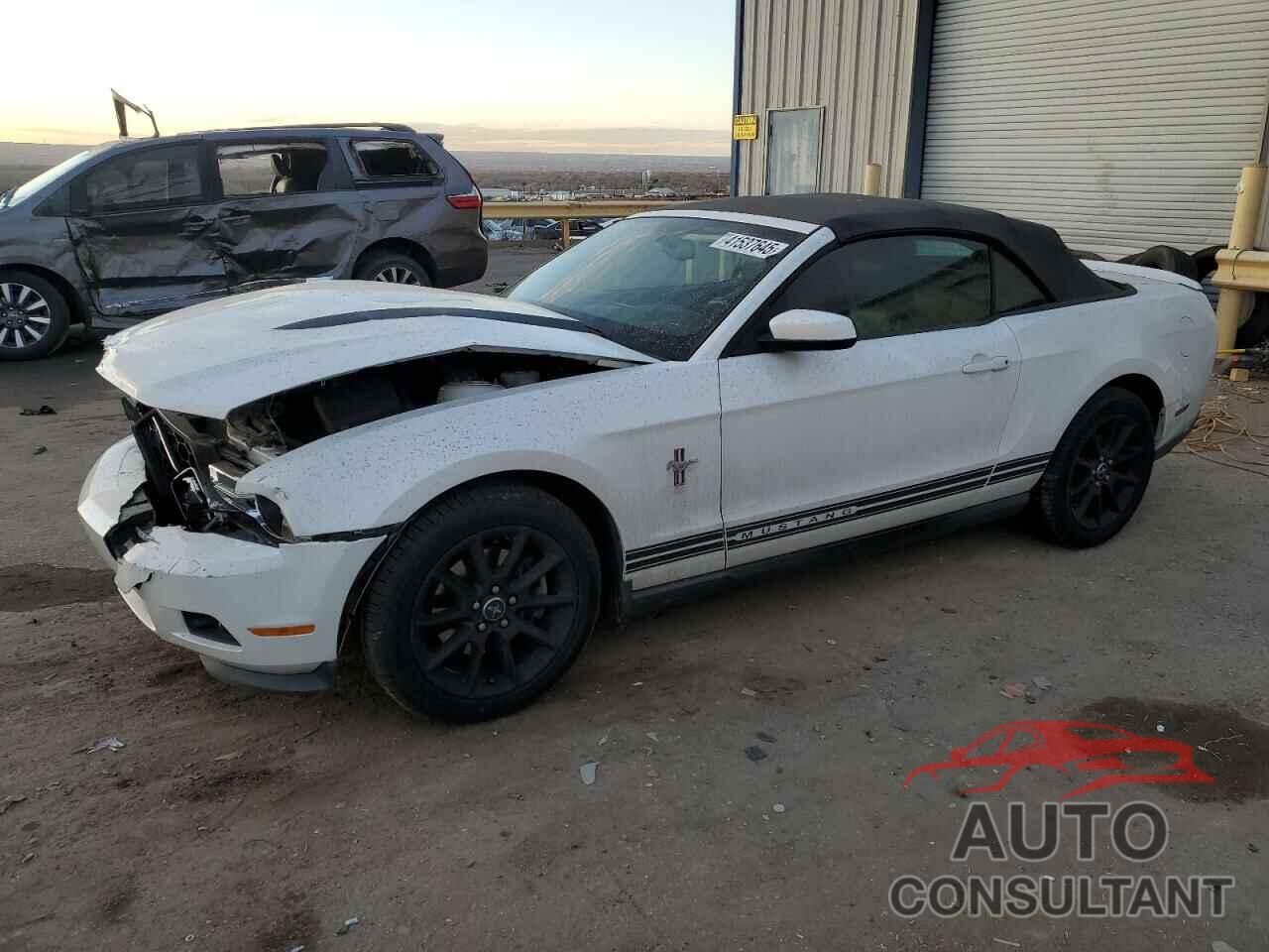 FORD ALL Models 2011 - 1ZVBP8EM1B5125798