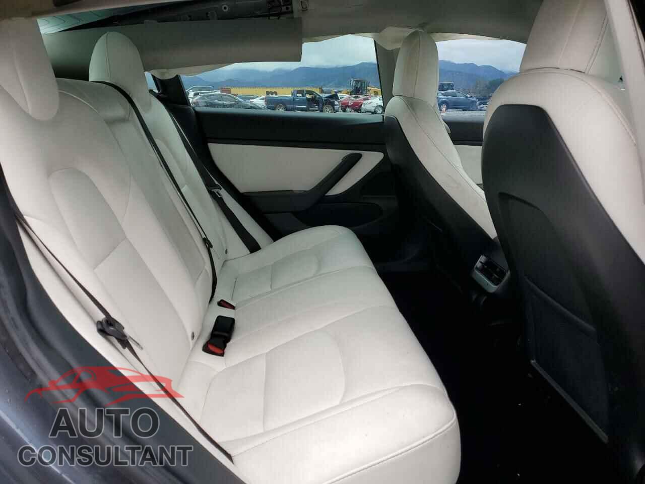 TESLA MODEL 3 2020 - 5YJ3E1EC6LF774976
