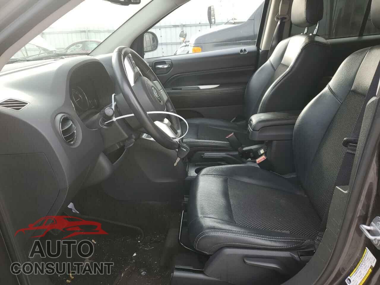 JEEP COMPASS 2017 - 1C4NJCEA9HD206945