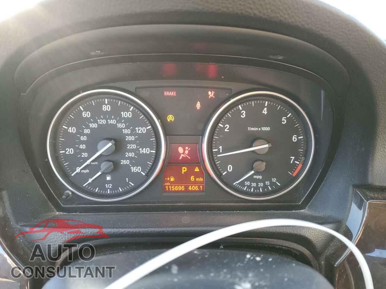 BMW 3 SERIES 2011 - WBAPH7C59BE678126