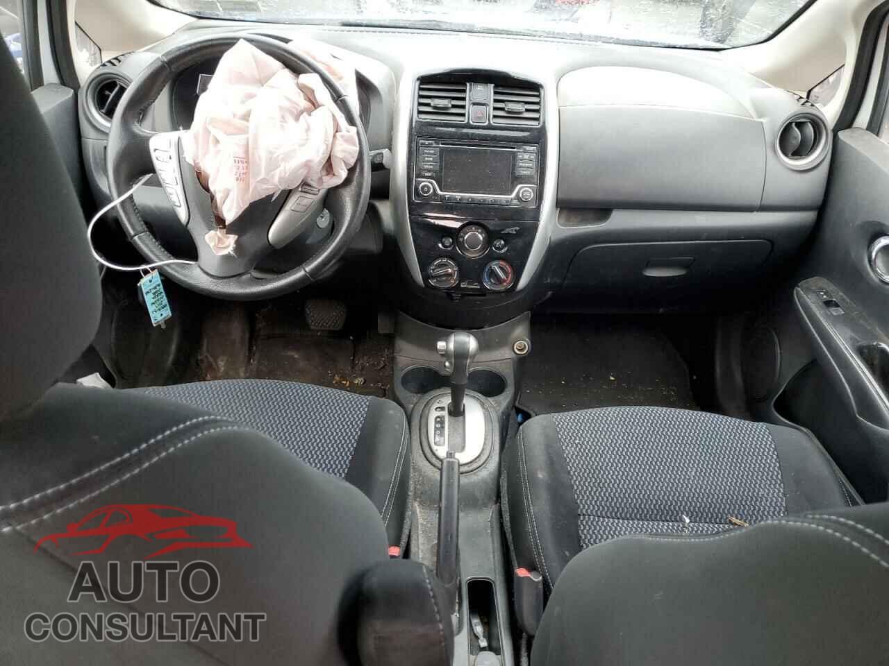 NISSAN VERSA 2017 - 3N1CE2CP7HL381298