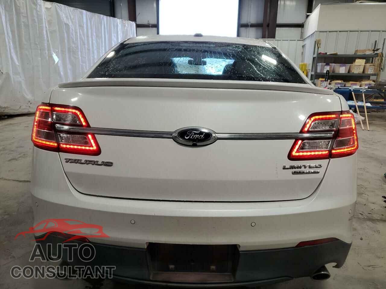 FORD TAURUS 2013 - 1FAHP2F87DG125619