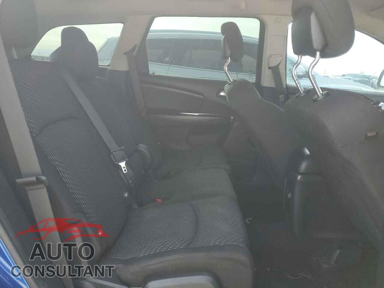DODGE JOURNEY 2015 - 3C4PDCAB9FT517569