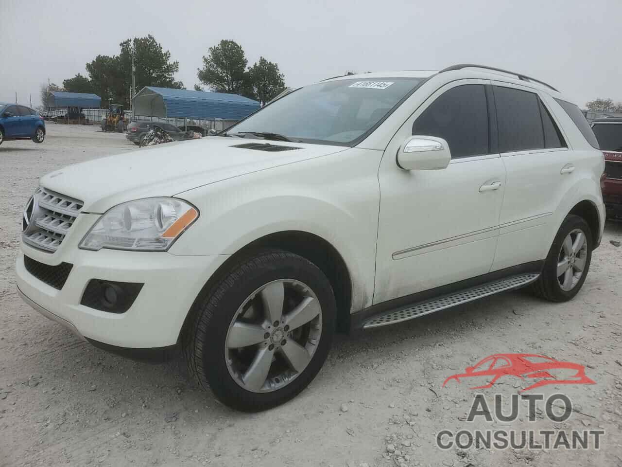 MERCEDES-BENZ M-CLASS 2010 - 4JGBB8GB2AA587494