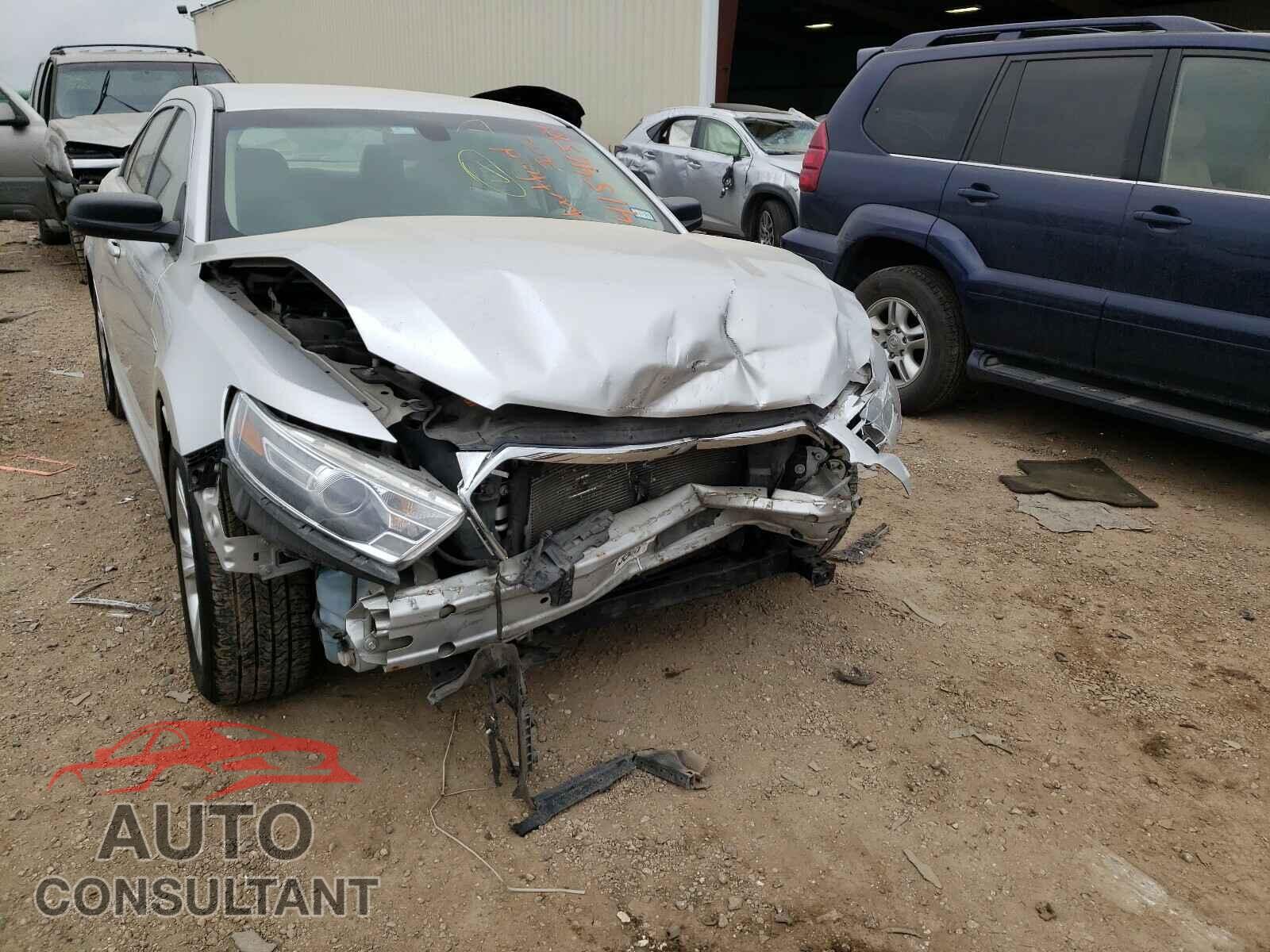 FORD TAURUS 2017 - 1FAHP2D8XHG140415
