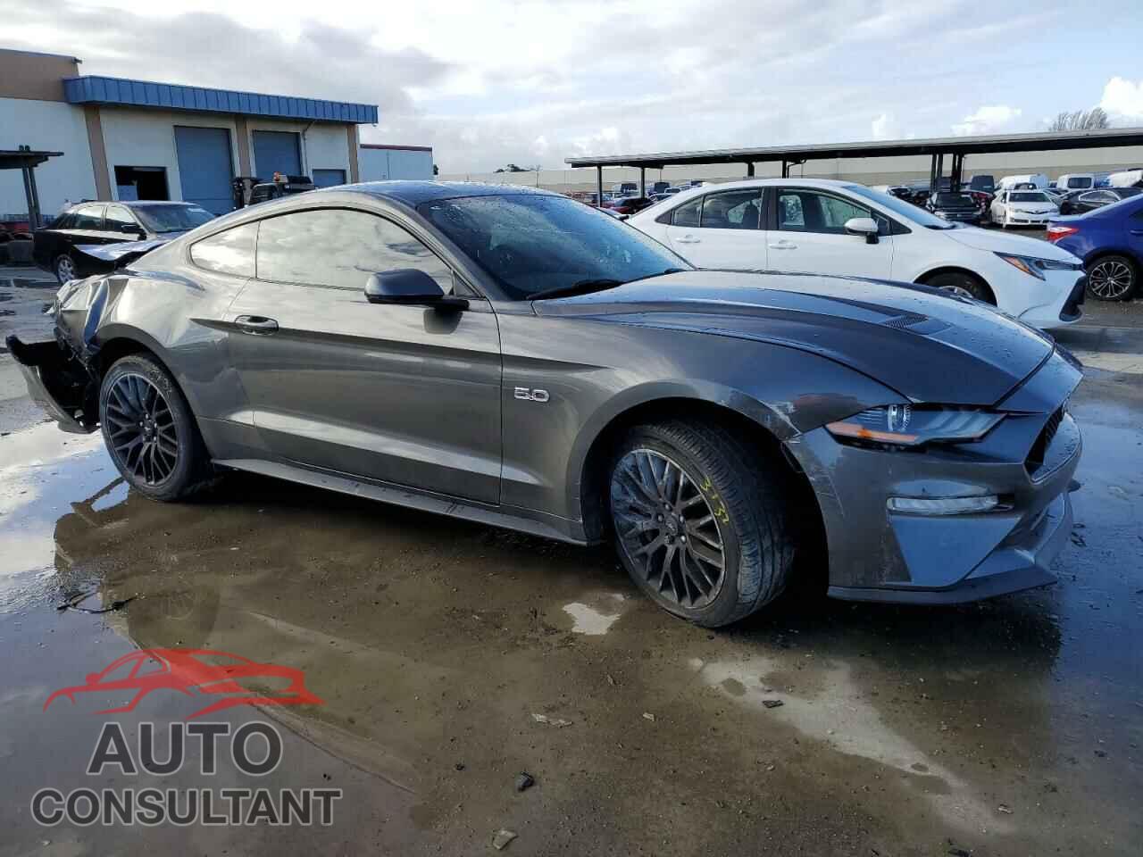 FORD MUSTANG 2018 - 1FA6P8CF2J5123748