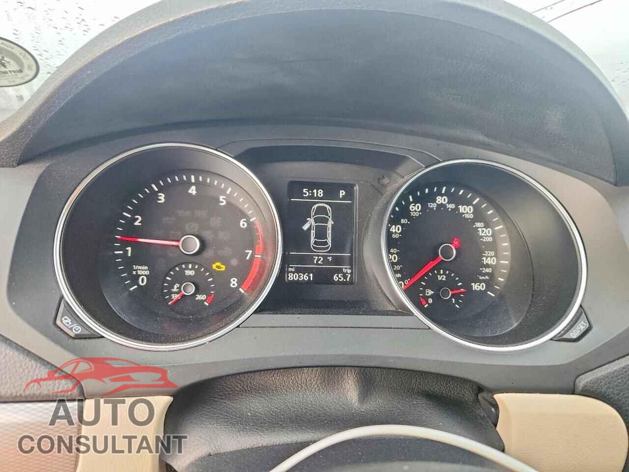 VOLKSWAGEN JETTA 2017 - 3VWDB7AJ9HM317664