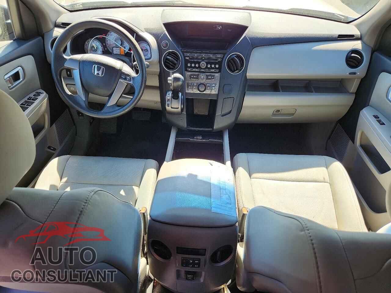 HONDA PILOT 2012 - 5FNYF3H2XCB032534
