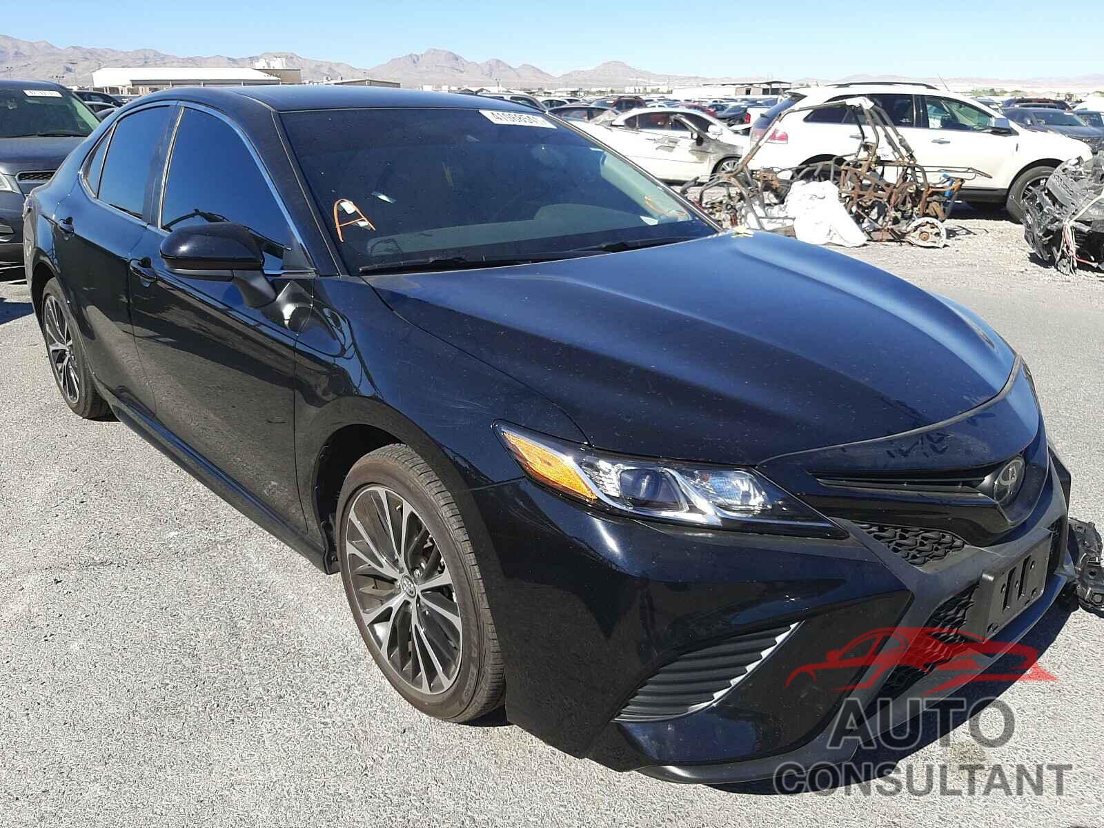 TOYOTA CAMRY 2020 - 4T1G11AK5LU328184