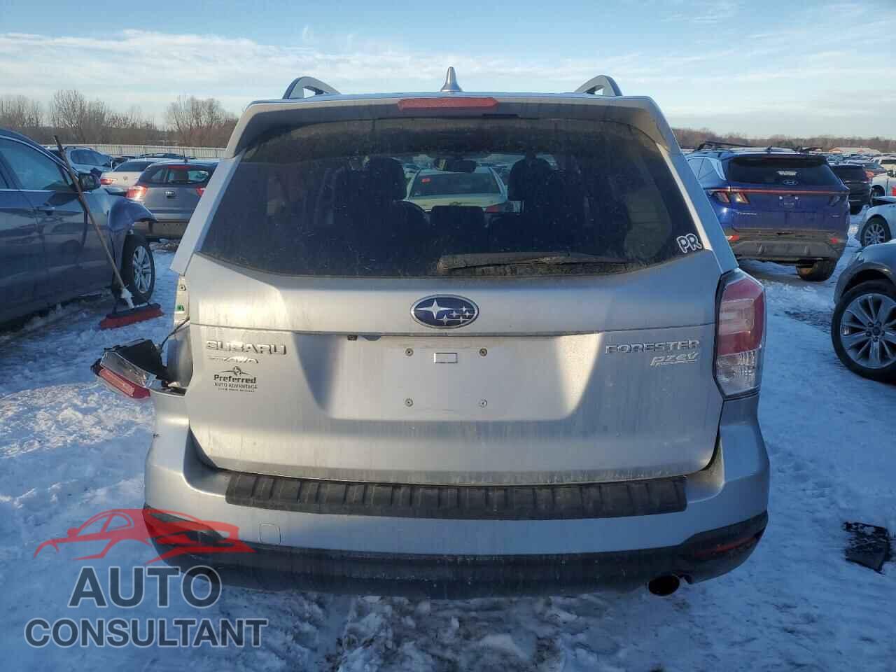 SUBARU FORESTER 2017 - JF2SJALC9HH421618