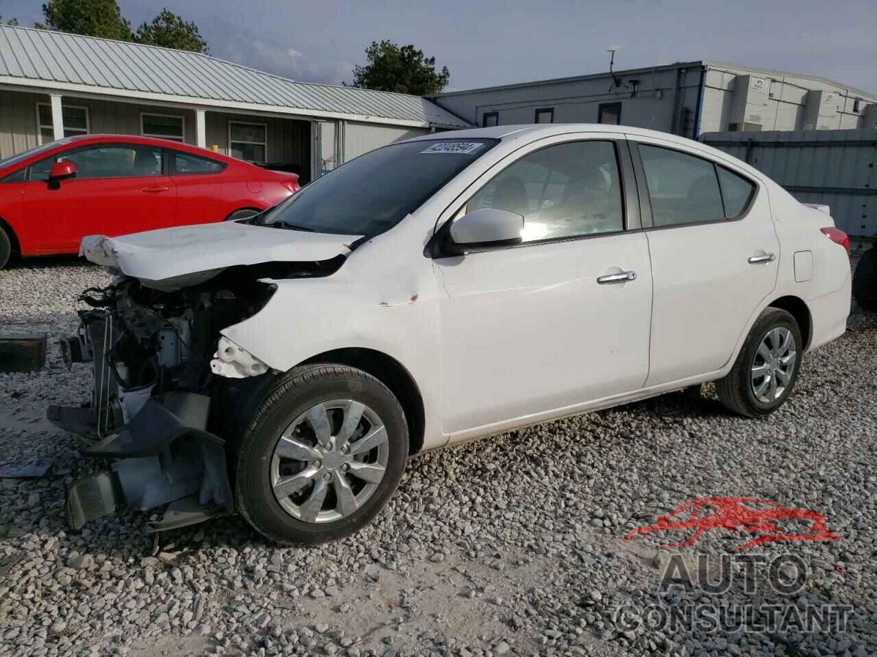 NISSAN VERSA 2018 - 3N1CN7AP7JL838813